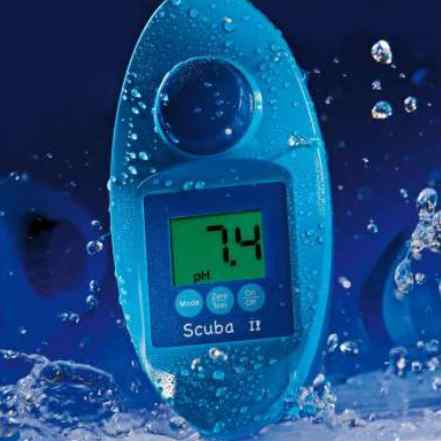 photometre scuba pour analyse les donnees de l'eau de piscine
