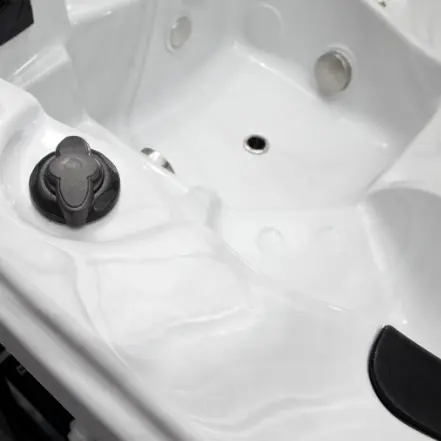Spa de nage de la gamme Oasis Euforia