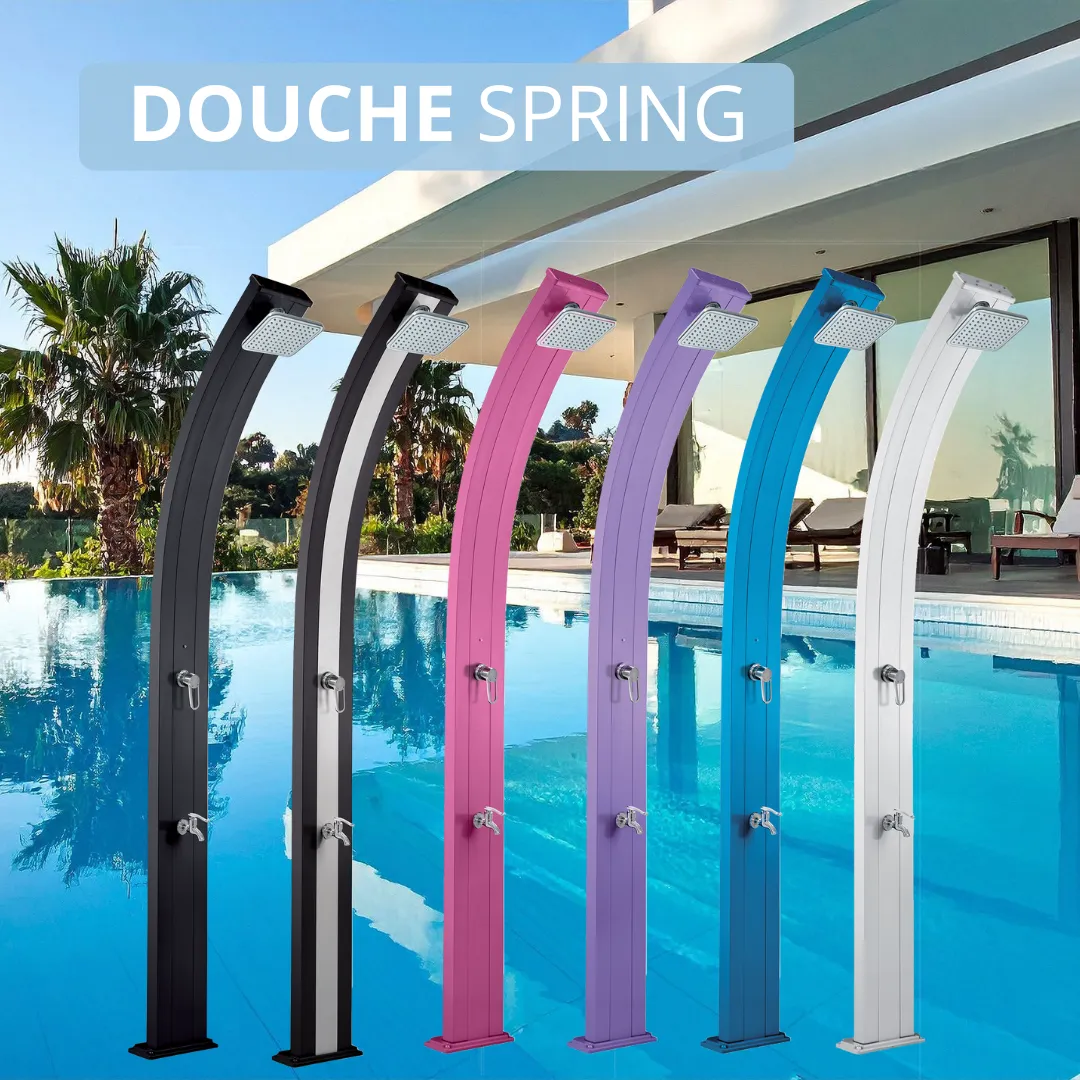 Douches extérieur de piscine