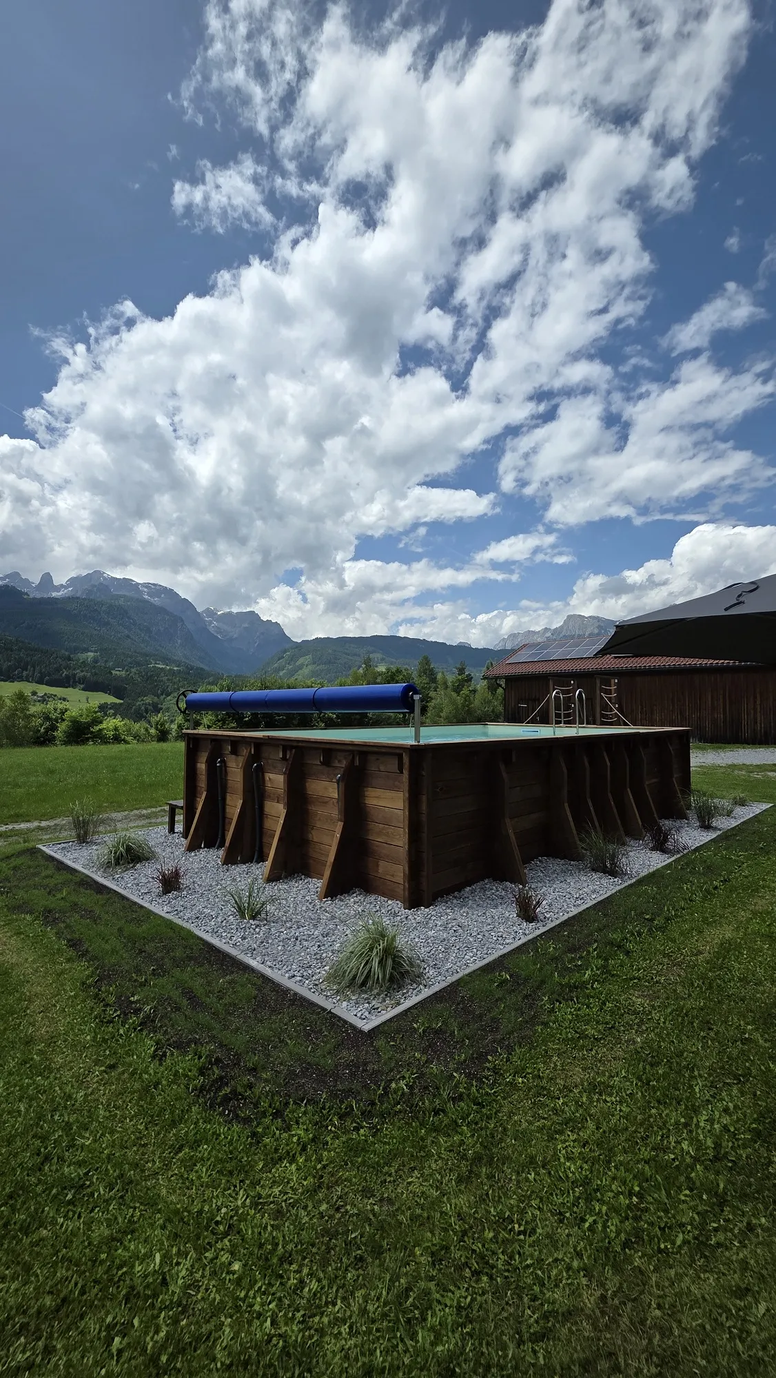 Piscine extérieur en bois oasis piscines