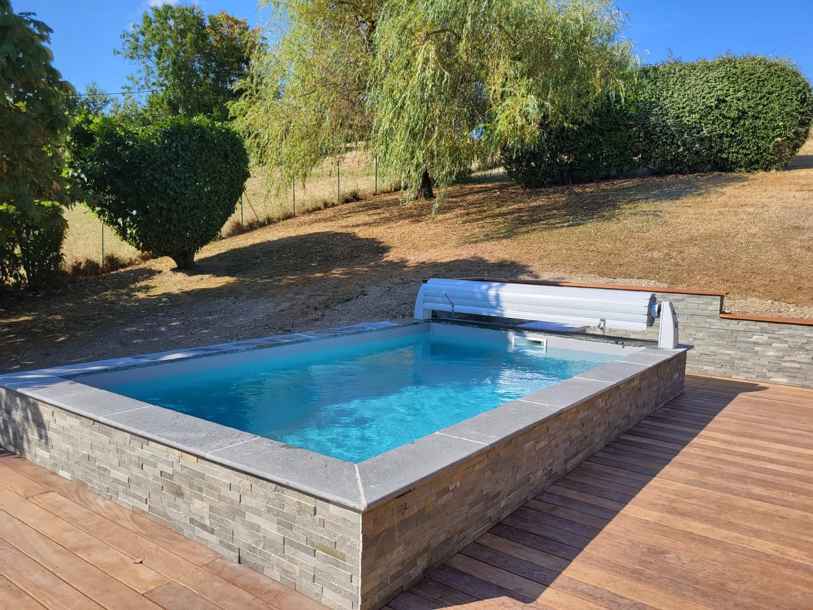 Mini piscine oasis extérieur en eau