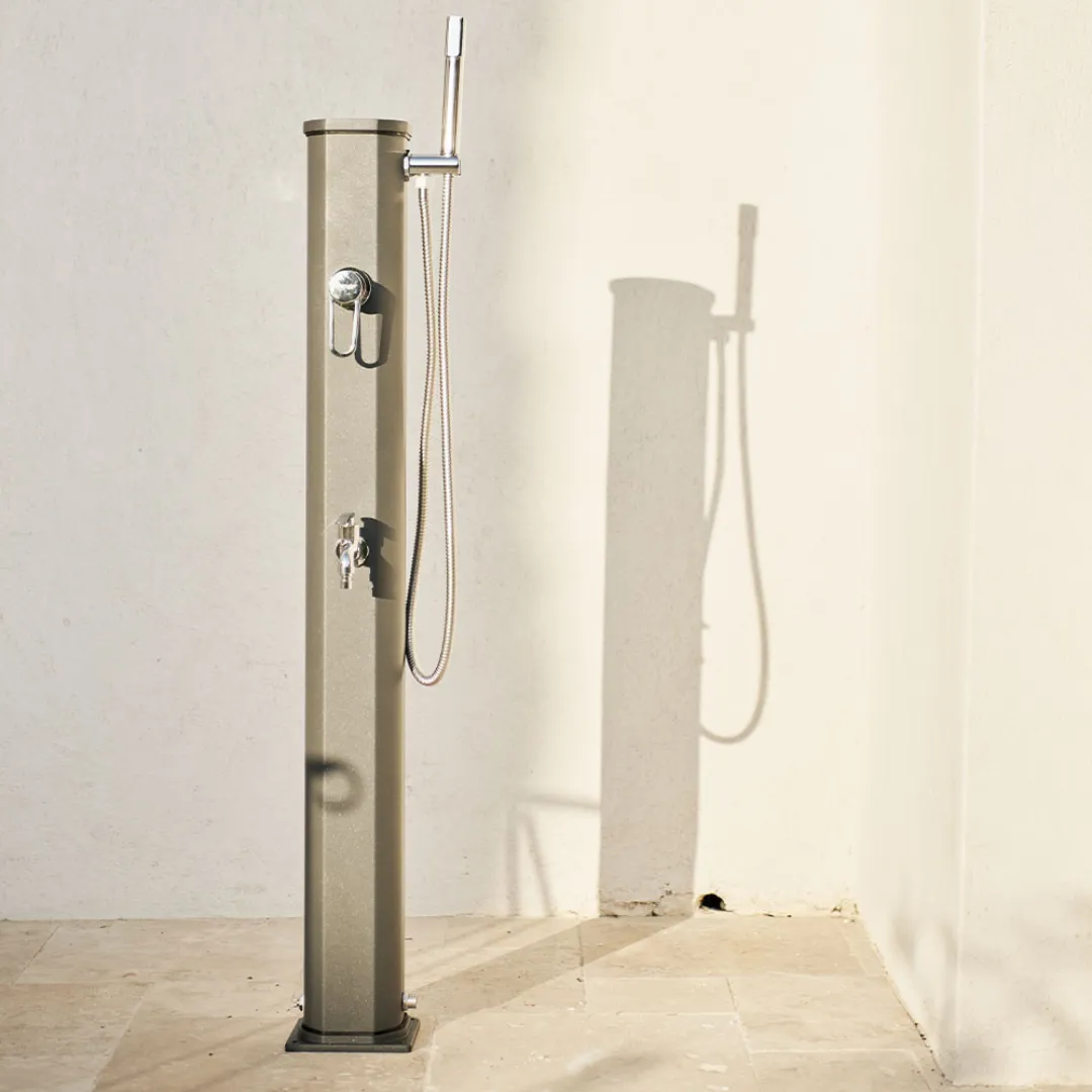 Douche de piscine extérieur jolly go