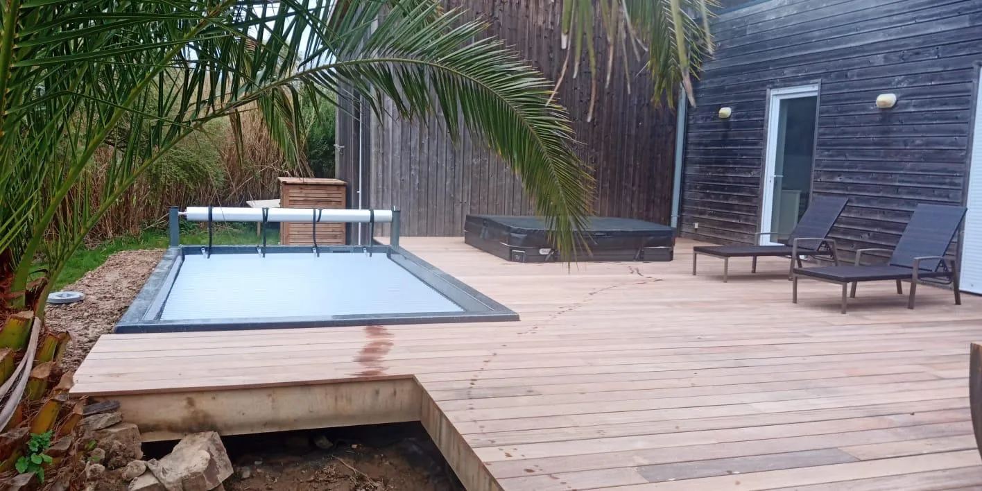 Mini piscine oasis extérieur en eau