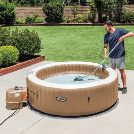 Nettoyeur a batterie pour spa Intex