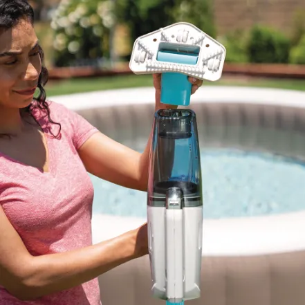 Nettoyeur a batterie pour spa Intex