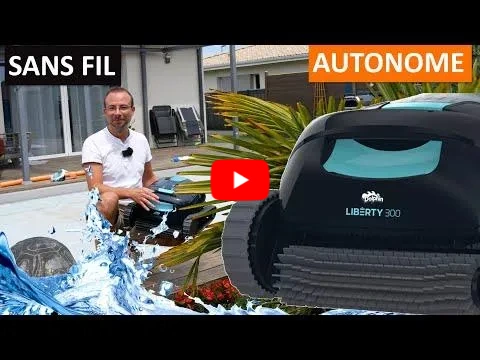 Miniature vidéo de robot_nettoyeur_dolphin_liberty300